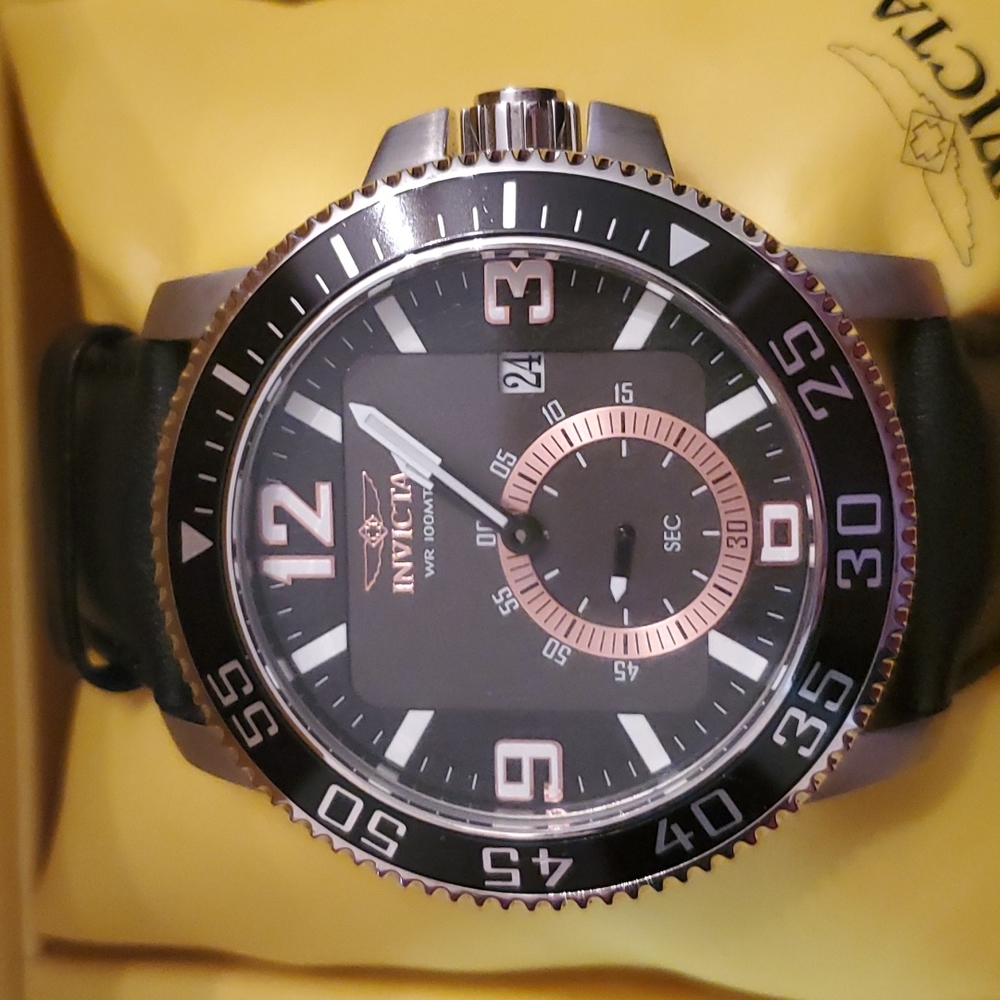 Watch - Picture 2 of 2